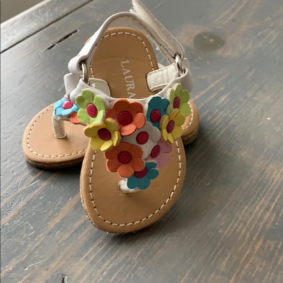 Leather flower sandals size 1 (infant) - Picture 2 of 4